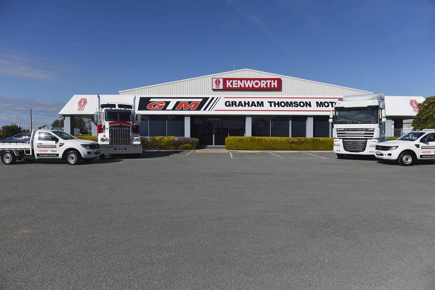 MaxiTRANS Graham Thomson Motors Dealership 1